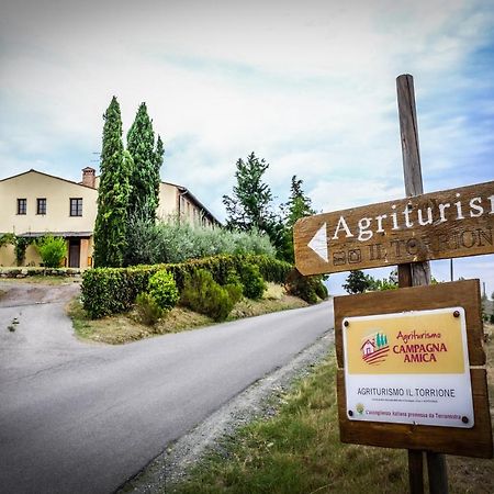 Вилла Agriturismo Il Torrione Чертальдо Экстерьер фото